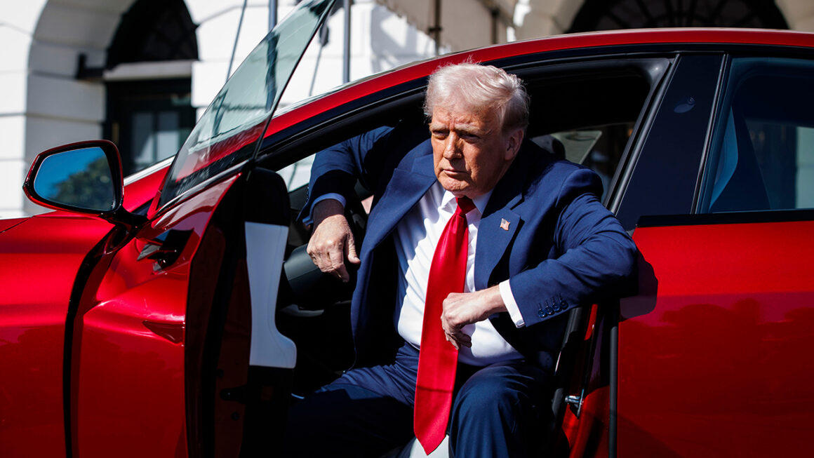 Trump’s Unbelievable Move: 3 Reasons Trump Tesla Promotion Backfired